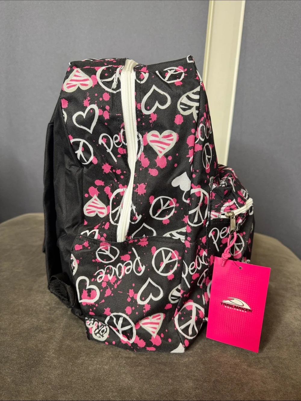 TrailMaker Classic Black Pink Peace & Love Backpack Padded Adjustable Straps NEW